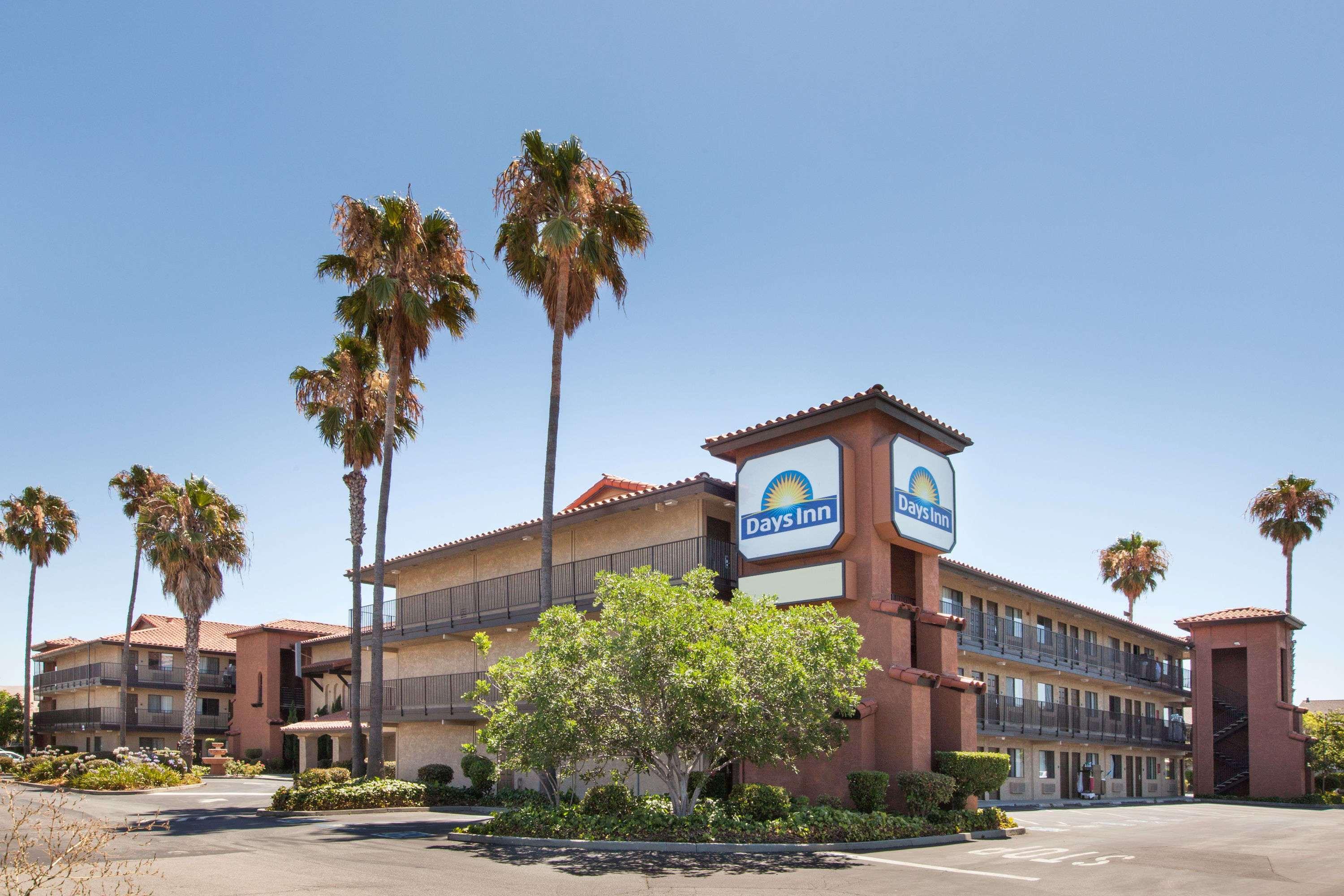 Days Inn By Wyndham San Jose Airport Milpitas Bagian luar foto